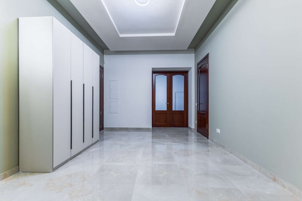 Продам многокомнатную квартиру, Гоголя ул, 25, Казань г