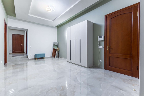 Продам многокомнатную квартиру, Гоголя ул, 25, Казань г