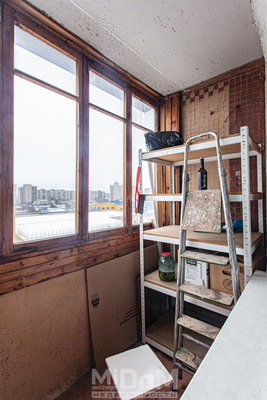 Продам двухкомнатную (2-комн.) квартиру, Загребский б-р, 31к1 стр 1, Санкт-Петербург г