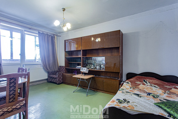 Продам двухкомнатную (2-комн.) квартиру, Загребский б-р, 31к1 стр 1, Санкт-Петербург г