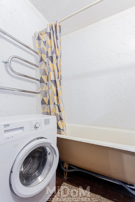 Продам двухкомнатную (2-комн.) квартиру, Загребский б-р, 31к1 стр 1, Санкт-Петербург г