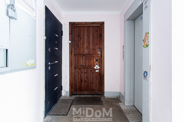 Продам двухкомнатную (2-комн.) квартиру, Загребский б-р, 31к1 стр 1, Санкт-Петербург г