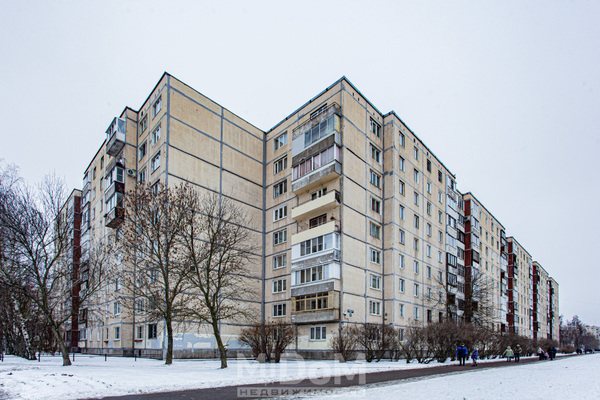 Продам двухкомнатную (2-комн.) квартиру, Загребский б-р, 31к1 стр 1, Санкт-Петербург г