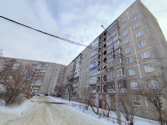 Продам двухкомнатную (2-комн.) квартиру, Вагоностроителей пр-кт, 59, Нижний Тагил г