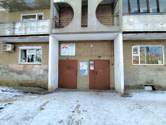 Продам двухкомнатную (2-комн.) квартиру, Вагоностроителей пр-кт, 59, Нижний Тагил г