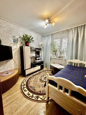 Продам многокомнатную квартиру, Молокова ул, 46, Красноярск г