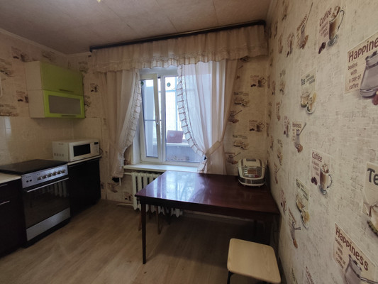 Продам однокомнатную (1-комн.) квартиру, Загородная ул, 10, Рязань г