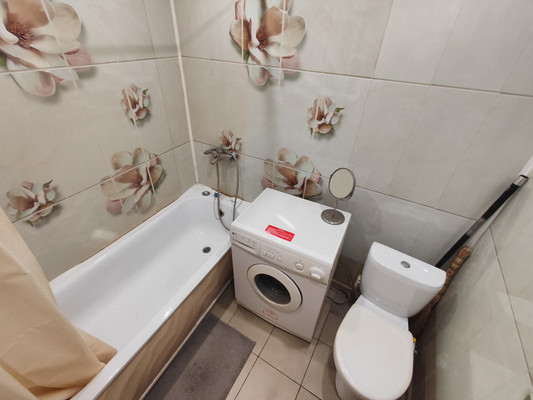 Продам однокомнатную (1-комн.) квартиру, Загородная ул, 10, Рязань г