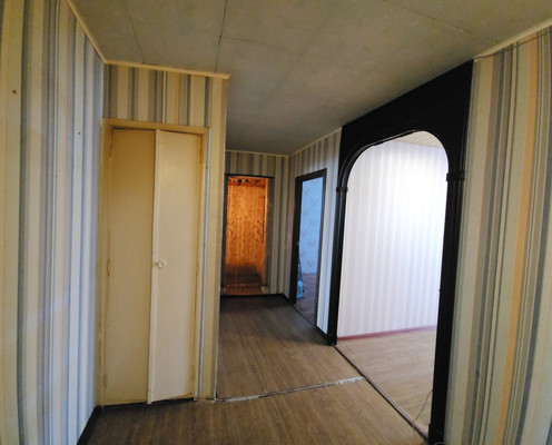 Продам трехкомнатную (3-комн.) квартиру, 6, Торосово д