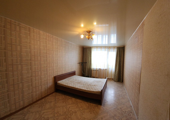 Продам трехкомнатную (3-комн.) квартиру, 6, Торосово д