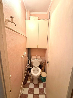 Продам двухкомнатную (2-комн.) квартиру, Черникова ул, 11, Волгодонск г