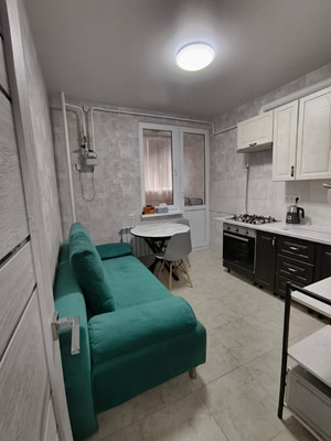 Продам однокомнатную (1-комн.) квартиру, Крестьянская ул, 27к6, Анапа г