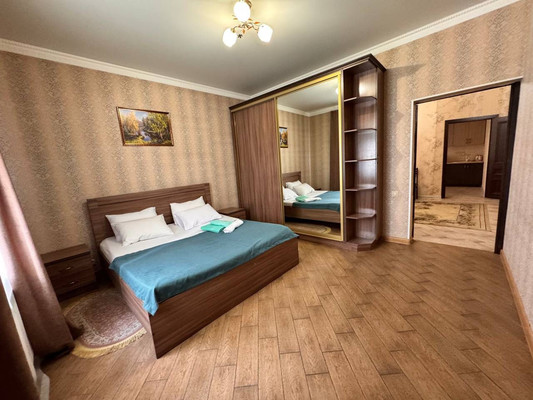 Продам трехкомнатную (3-комн.) квартиру, Эльбрусская ул, 19, Нальчик г