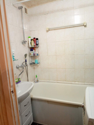 Продам двухкомнатную (2-комн.) квартиру, Гатчинское ш, 60к2, Красное Село г
