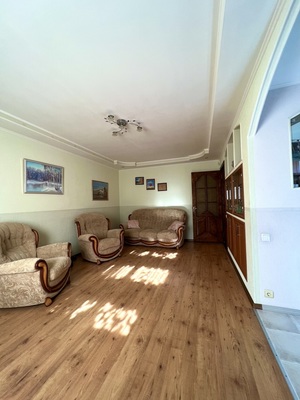 Продам трехкомнатную (3-комн.) квартиру, Александра Косарева ул, 2, Севастополь г