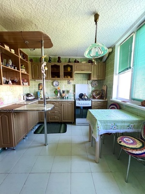 Продам однокомнатную (1-комн.) квартиру, Колобова ул, 21, Севастополь г