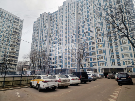 Продам двухкомнатную (2-комн.) квартиру, Ярославское ш, 120к2, Москва г