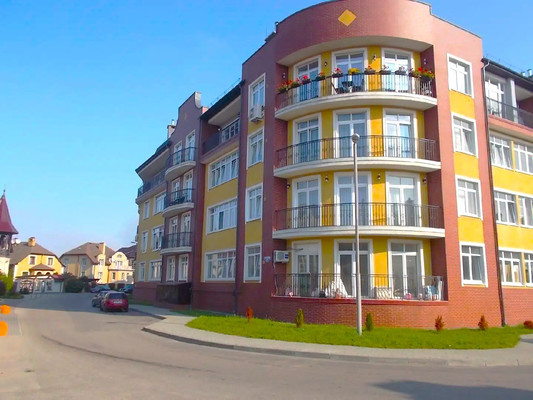 Продам трехкомнатную (3-комн.) квартиру, Курортная ул, 87, Калининград г