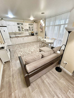 Продам трехкомнатную (3-комн.) квартиру, Старокубанская ул, 2/23к2, Краснодар г