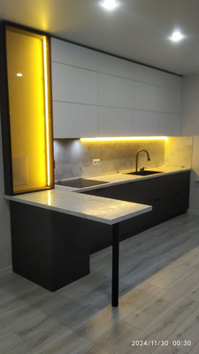 Продам трехкомнатную (3-комн.) квартиру, Любимово мкр, 5к1, Краснодар г