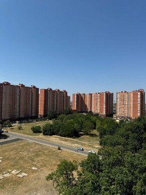 Продам двухкомнатную (2-комн.) квартиру, им. Героя Сарабеева В.И. ул, 9, Краснодар г