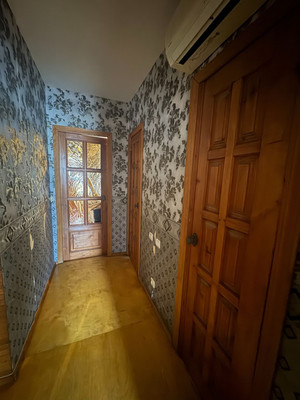 Продам трехкомнатную (3-комн.) квартиру, Школьная ул, 19/1, Краснодар г