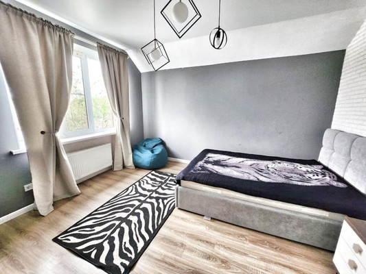 Продам дом, Яблоневая (Янтарь снт) ул, 271, Лазурный п, 0 км от города