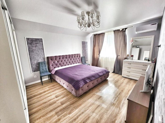 Продам дом, Яблоневая (Янтарь снт) ул, 271, Лазурный п, 0 км от города