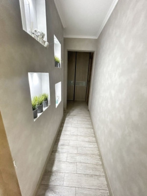 Продам трехкомнатную (3-комн.) квартиру, им. Селезнева ул, 182, Краснодар г