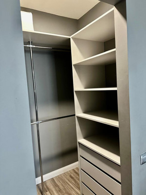 Продам двухкомнатную (2-комн.) квартиру, им. Димитрова ул, 3к1, Краснодар г