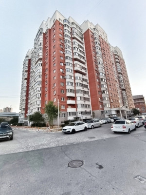 Продам двухкомнатную (2-комн.) квартиру, им. Димитрова ул, 3к1, Краснодар г