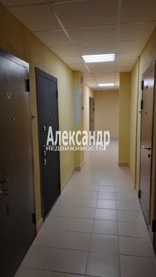 Продам однокомнатную (1-комн.) квартиру, Выборгское ш, 49к3, Поляны п