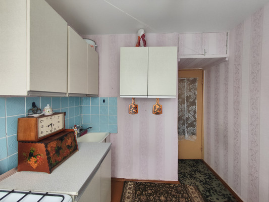Продам однокомнатную (1-комн.) квартиру, Попова пл, 6/6, Рязань г