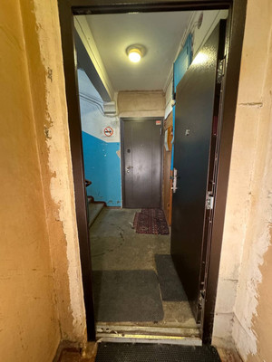 Продам однокомнатную (1-комн.) квартиру, Октябрьский пр-кт, 12, Комсомольск-на-Амуре г