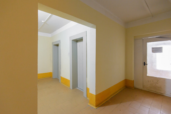 Продам двухкомнатную (2-комн.) квартиру, Извилистая ул, 11/1, Ростов-на-Дону г