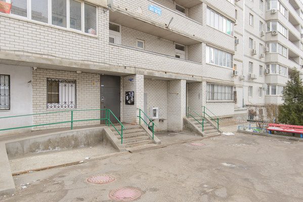 Продам двухкомнатную (2-комн.) квартиру, Извилистая ул, 11/1, Ростов-на-Дону г