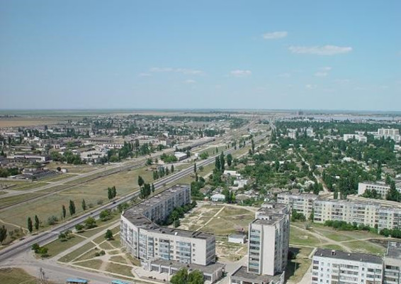 Продам трехкомнатную (3-комн.) квартиру, 1 мкр, 25, Красноперекопск г