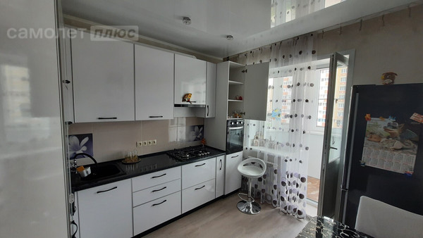 Продам однокомнатную (1-комн.) квартиру, С.Жилина ул, 4, Медведево пгт