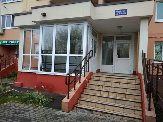Продам двухкомнатную (2-комн.) квартиру, Баулинская (Новые Островцы мкр) ул, 5к2, Островцы д