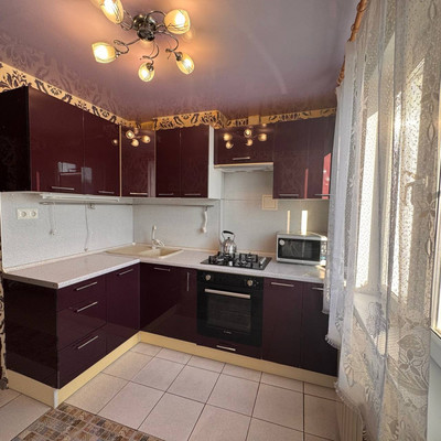 Продам трехкомнатную (3-комн.) квартиру, 14, Рыбное п