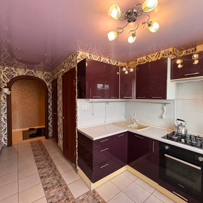 Продам трехкомнатную (3-комн.) квартиру, 14, Рыбное п