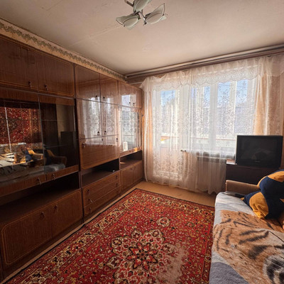 Продам трехкомнатную (3-комн.) квартиру, 14, Рыбное п