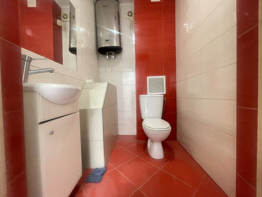 Продам коммерческое помещение 41 м2, Беланова ул, 10А, Калининград г