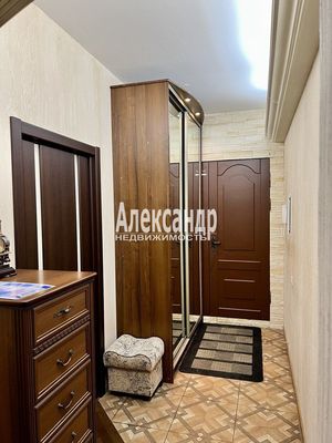 Продам двухкомнатную (2-комн.) квартиру, Комсомола ул, 35Ж, Санкт-Петербург г