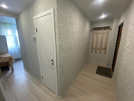Продам двухкомнатную (2-комн.) квартиру, Шибанкова ул, 43, Наро-Фоминск г