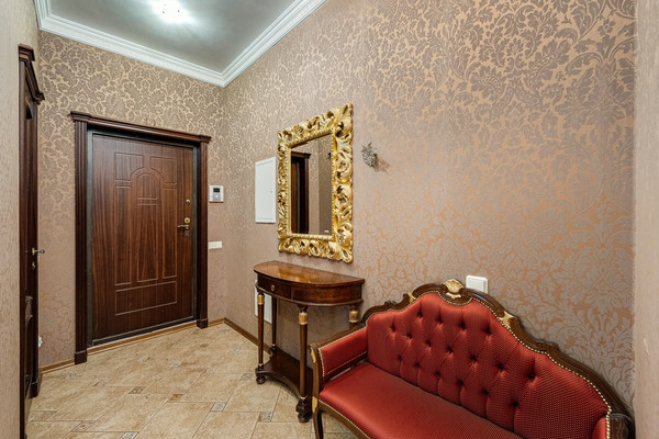 Продам трехкомнатную (3-комн.) квартиру, Севастопольский пр-кт, 28к8, Москва г