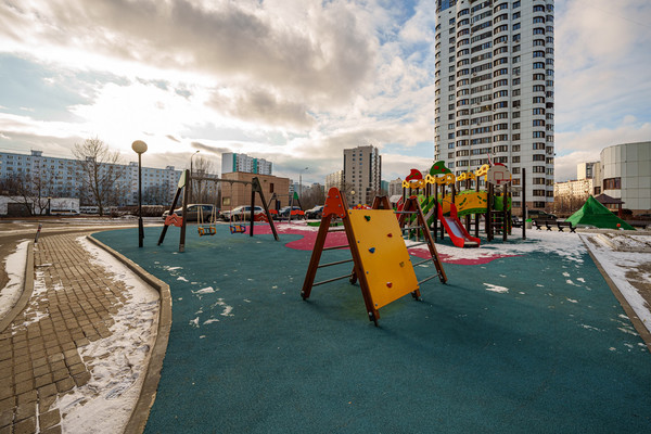 Продам трехкомнатную (3-комн.) квартиру, Севастопольский пр-кт, 28к8, Москва г