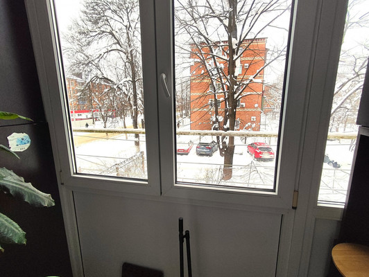 Продам трехкомнатную (3-комн.) квартиру, Ленина ул, 35, Апшеронск г
