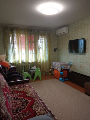 Продам трехкомнатную (3-комн.) квартиру, Утренняя ул, 10, Малый Маяк с