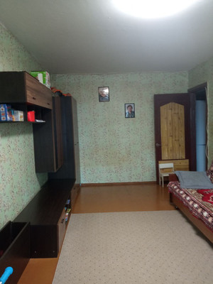 Продам трехкомнатную (3-комн.) квартиру, Утренняя ул, 10, Малый Маяк с